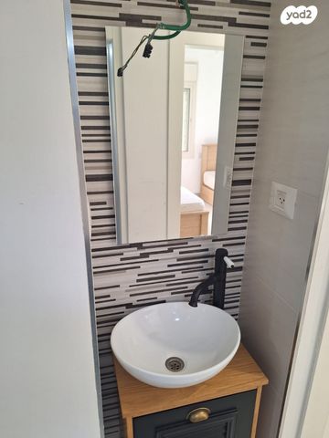 דירה, אברהם אלמליח 145, קטמונים, ירושלים