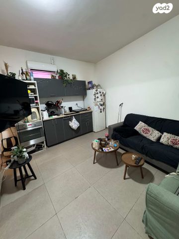 דירה, נחלת בנימין, פלורנטין, תל אביב יפו