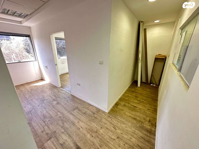 משרדים, הפארק הטכנולוגי, מודיעין מכבים רעות