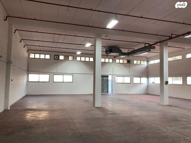 מחסנים, פארקטק פתח תקווה / אזור תעשייה קרית אריה, פתח תקווה