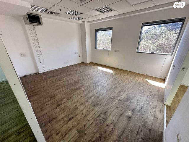 משרדים, הפארק הטכנולוגי, מודיעין מכבים רעות