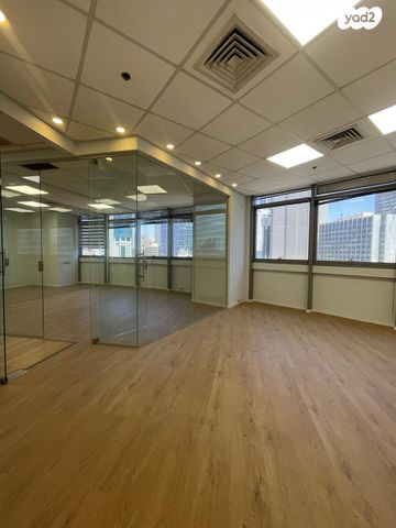 משרדים, בורסה, רמת גן