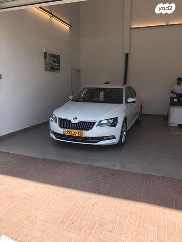 מודעת רכב סקודה סופרב