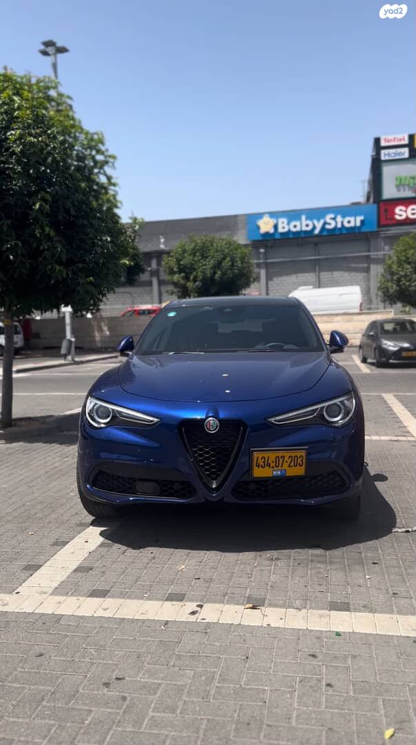 מודעת רכב אלפא רומיאו סטלביו