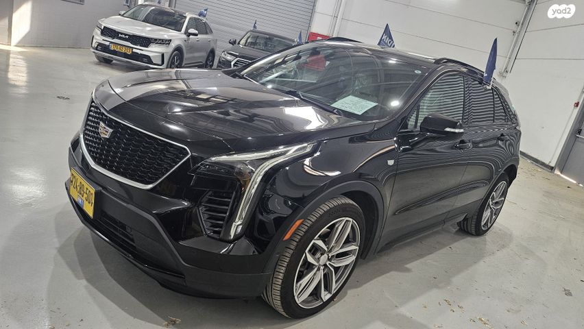 מודעת רכב קאדילק XT4