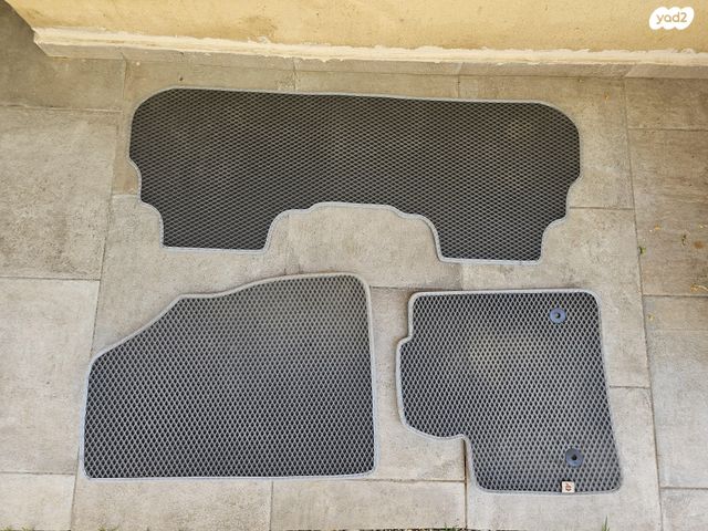 feedItemObj.data.row_1