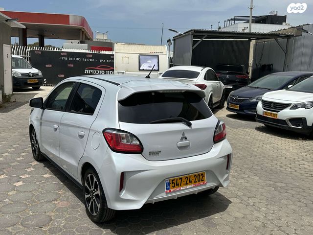 מיצובישי ספייס סטאר