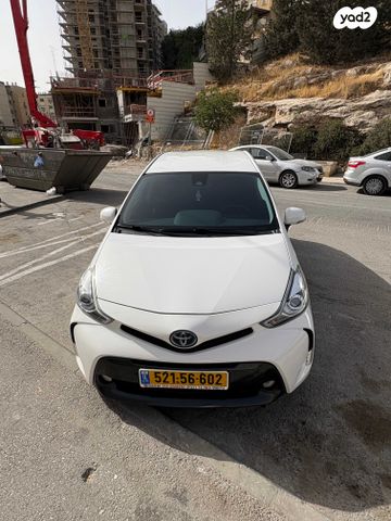 מודעת רכב טויוטה פריוס פלוס