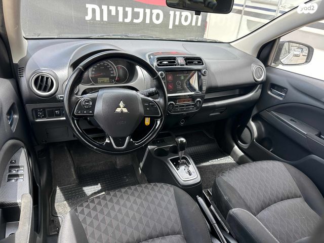 מיצובישי ספייס סטאר