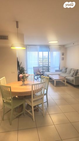 דירה, זלמן שז"ר 9, מתחם 200, הוד השרון