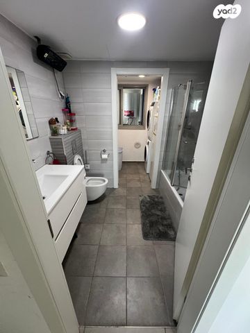 דירה, עפרה חזה 8, משכנות האומנים, קרית מוצקין