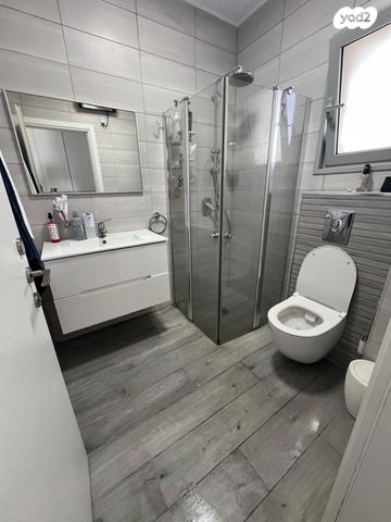 דירה, עפרה חזה 8, משכנות האומנים, קרית מוצקין