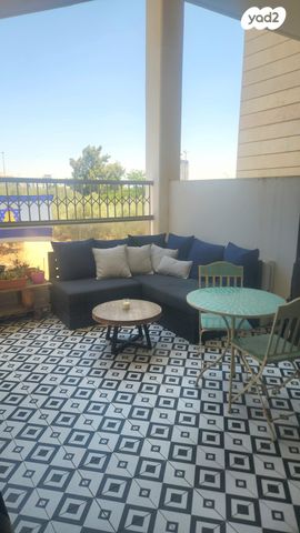 דירה, זלמן שז"ר 9, מתחם 200, הוד השרון