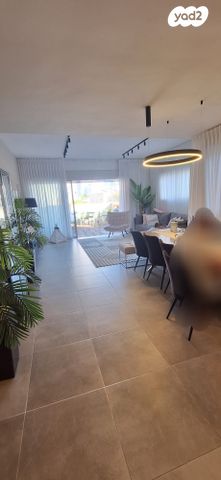 דירה, למדן 10, נאות אפקה ב', תל אביב יפו