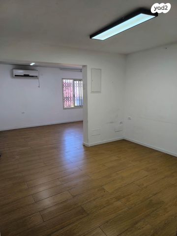 דירה, התבור 2, יצחק רבין, צפת