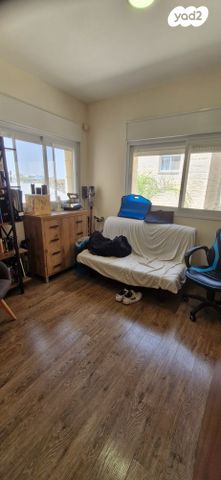 דו משפחתי, שני, אבני חן, מודיעין מכבים רעות