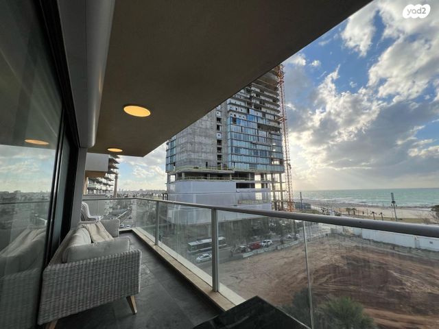 דירה, הירקון 4, כרם התימנים, תל אביב יפו