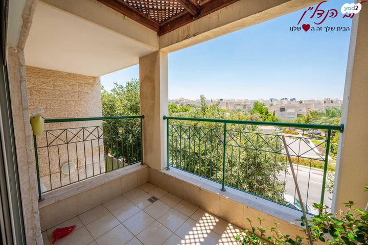 דירה, עמק זבולון, המגינים, מודיעין מכבים רעות