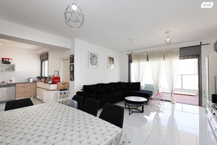 דירה, נתניה