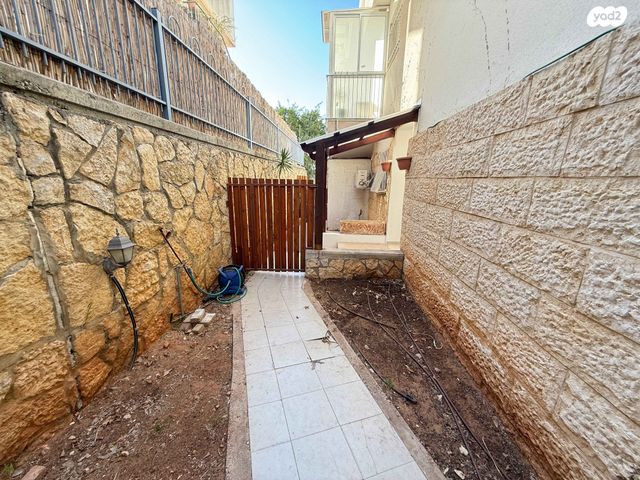 דירת גן, בית לחם 7, רובע ד', אריאל