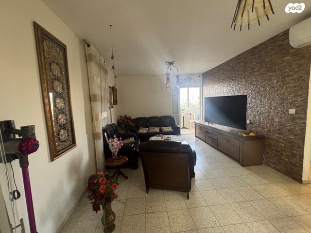 שדרות יעקב (ג'ירופי) 