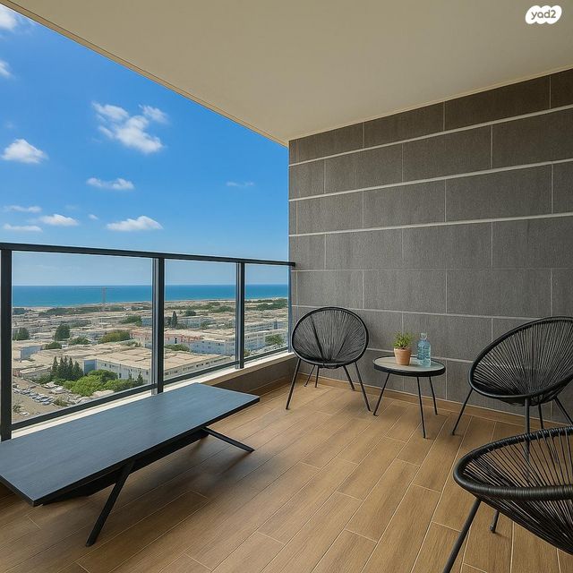 דירה, נאות כרמל, טירת כרמל