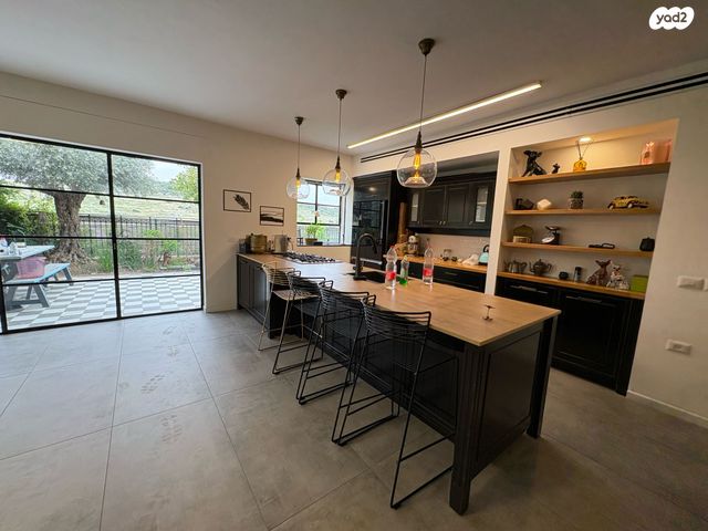 דירת גן, נחליאלי, הציפורים, מודיעין מכבים רעות