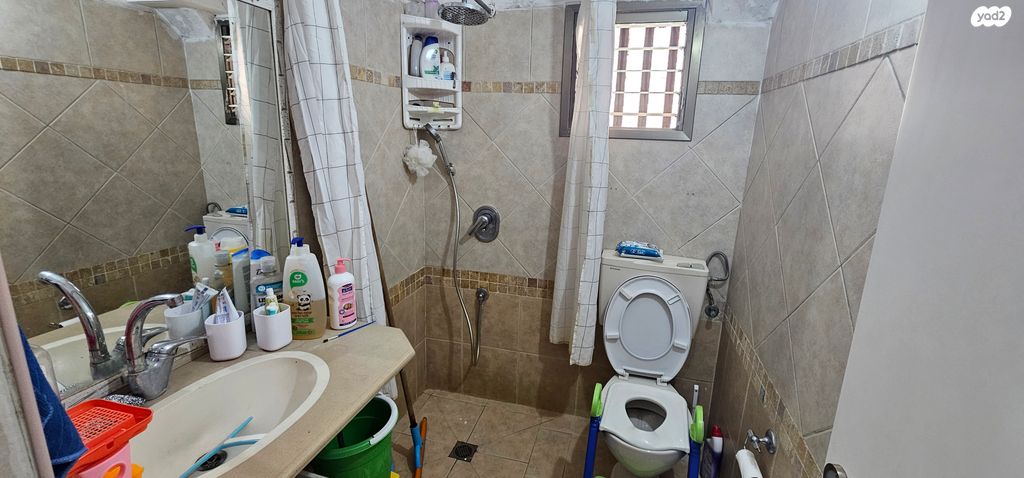 דירה, שדרות העצמאות 94, הפרחים, קרית גת