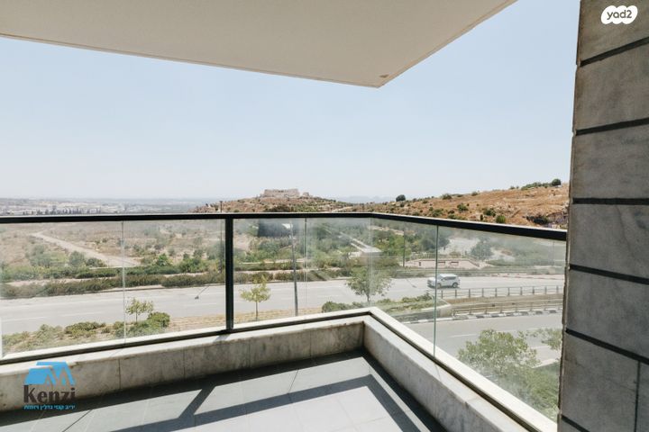 דירה, שדרות בן גוריון, פסגות אפק, ראש העין