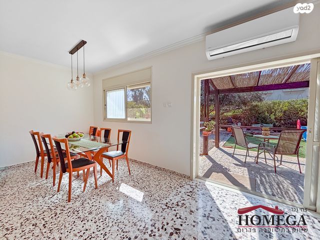 בית פרטי/ קוטג', מיתר / כרמית