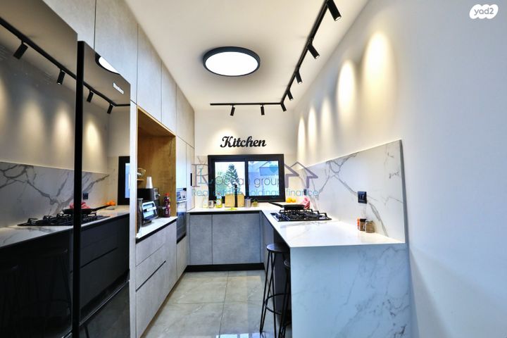 דופלקס, חרצית 46, גבעת האירוסים, נתניה