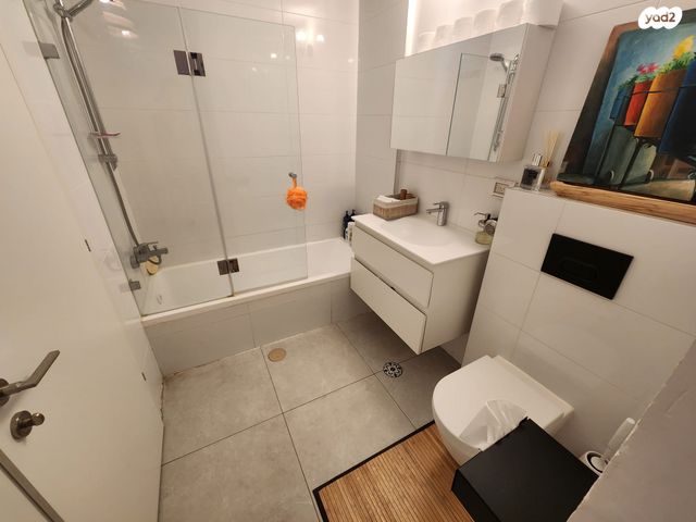 גג/ פנטהאוז, בית שמש