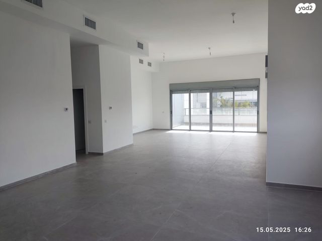 גג/ פנטהאוז