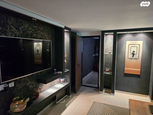 בית פרטי/ קוטג', בת הדר