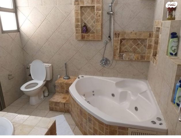 בית פרטי/ קוטג', שאר העיר, עומר