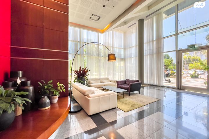 דירה, ניסים אלוני 1, צמרות איילון, פארק צמרת, תל אביב יפו