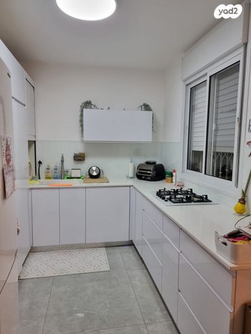 דירה, טבת, הכרמים, מודיעין מכבים רעות