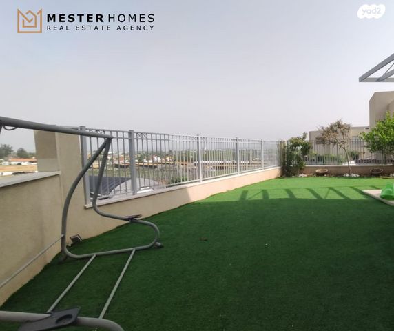 בית פרטי/ קוטג', משה זנדני, בני עי"ש