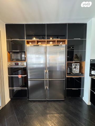 דירה, נווה גן, רמת השרון