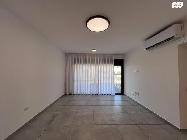 דירה, שוהם, אבני חן, חריש