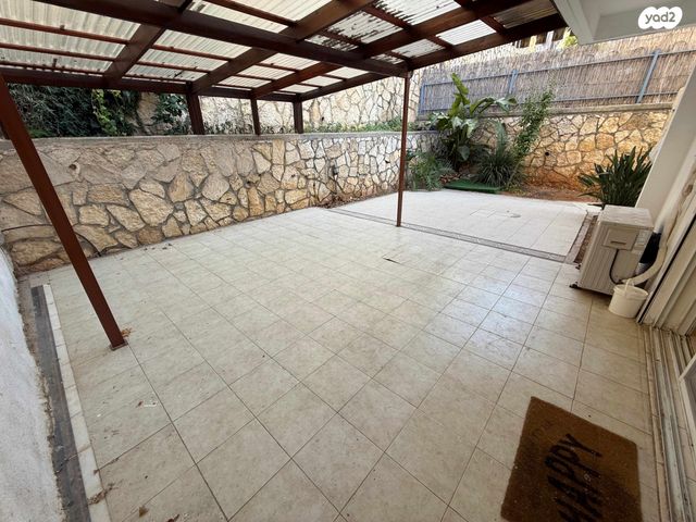 דירת גן, בית לחם 7, רובע ד', אריאל