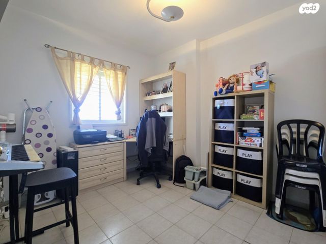 דירה, השקד, רעננה