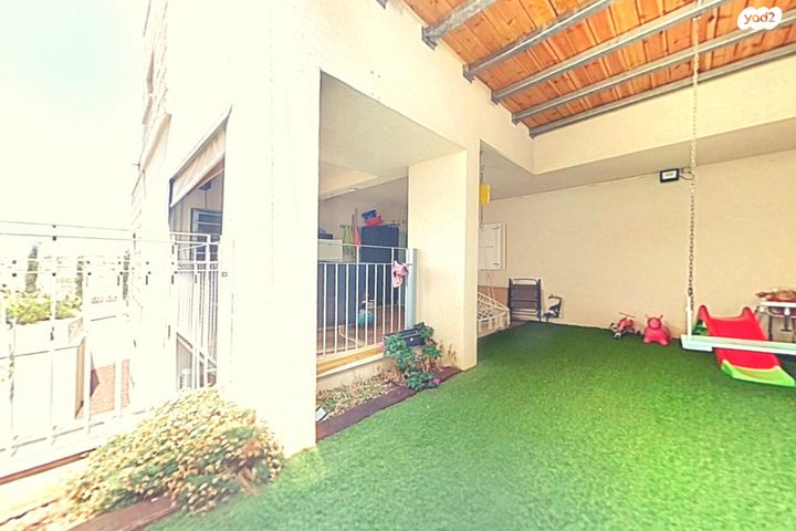 דירת גן, מצדה, אורנים, מעלות תרשיחא