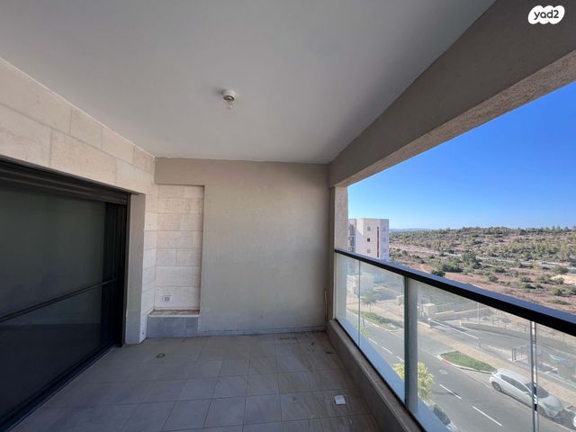 דירה, שוהם, אבני חן, חריש