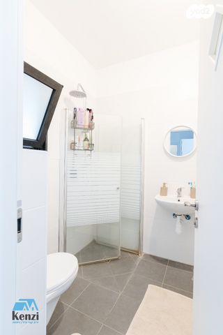 דירה, שדרות בן גוריון, פסגות אפק, ראש העין