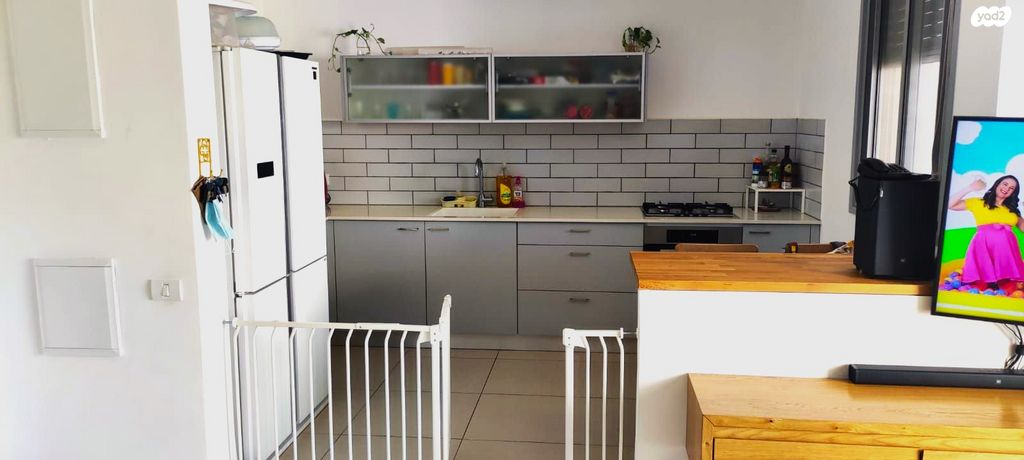 דירה, כפר יונה