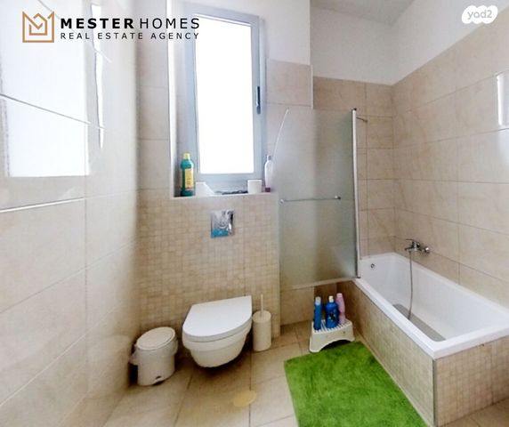 בית פרטי/ קוטג', משה זנדני, בני עי"ש