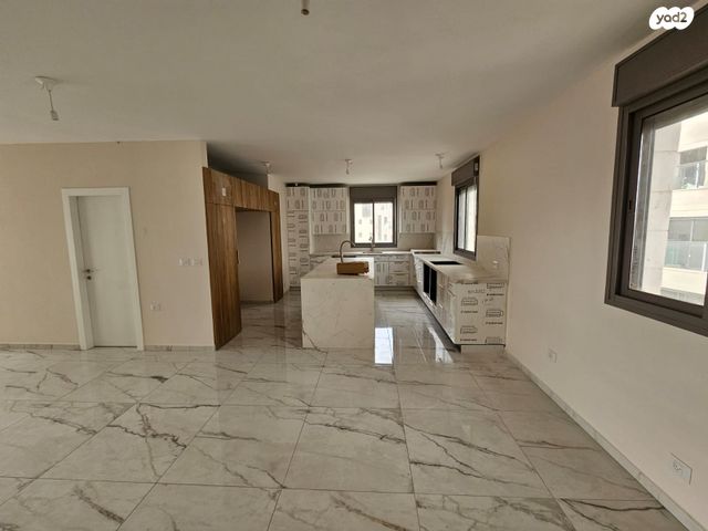 גג/ פנטהאוז, רבי חנינא, נתיבות ישראל / רמת בית שמש ד-4, בית שמש