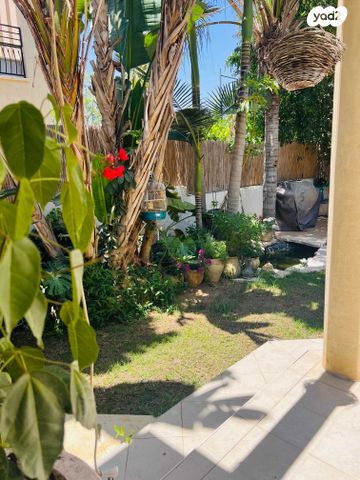 בית פרטי/ קוטג', שאר העיר, עומר