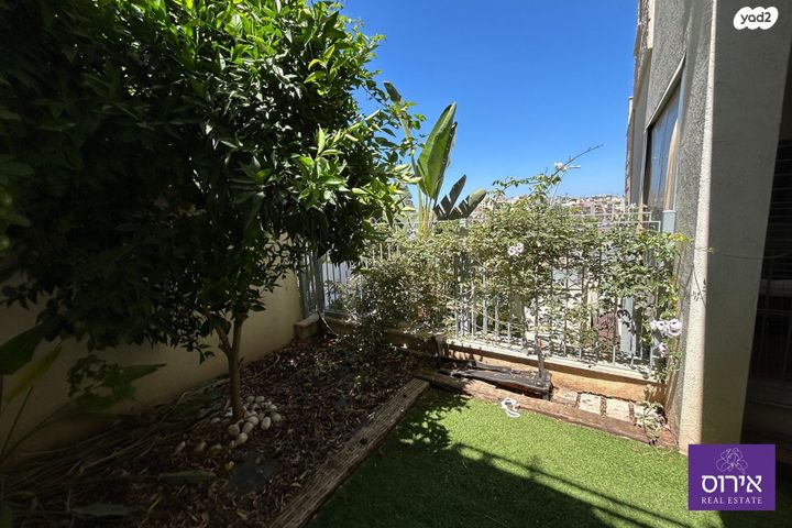 דירת גן, מצדה, אורנים, מעלות תרשיחא